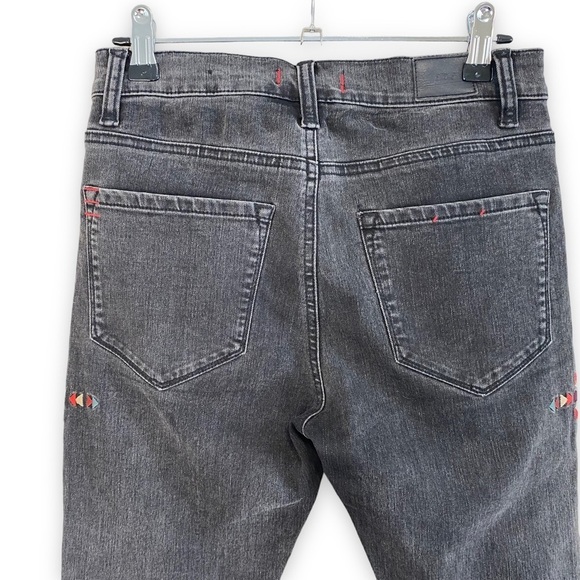 Urban Outfitters - Black High rise Cigarette South Western Embroidery - โฆ - Picture 7 of 10